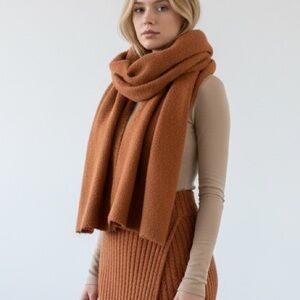 Old Navy Brown oversized scarf
